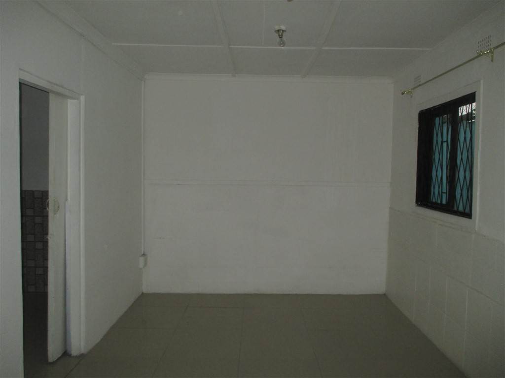 1 Bed Garden Cottage to rent in Westcliff RR4103724 Private Property