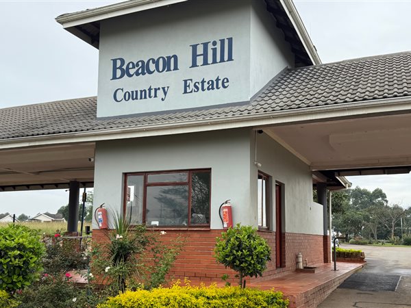 997 m² Land