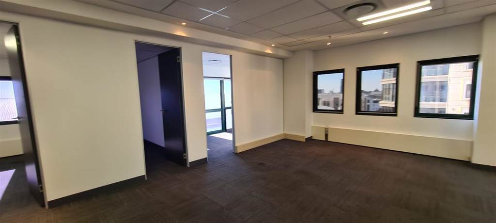 359  m² Commercial space in Sandown photo number 29