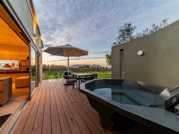 1 Bedroom House