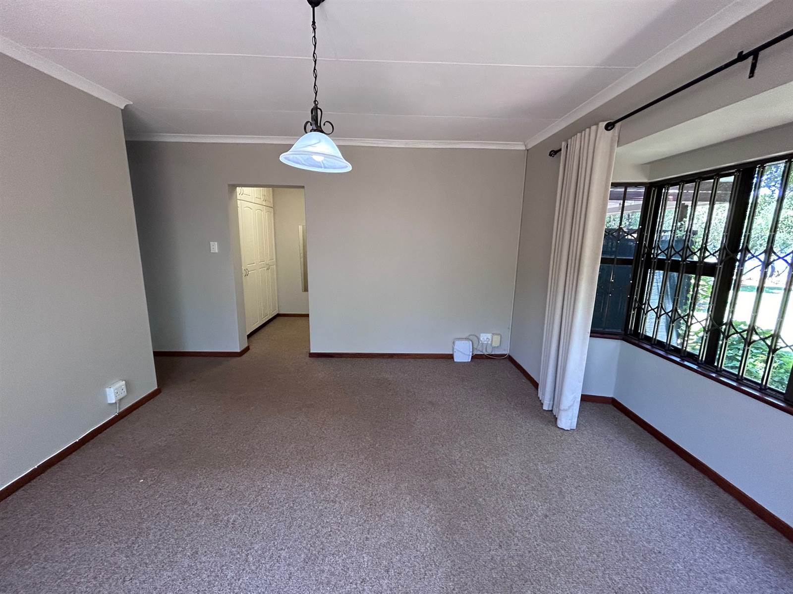3 Bed House in Howick photo number 12