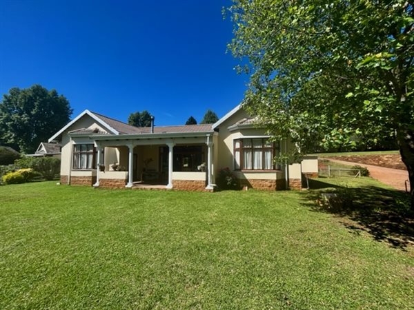 4 Bed House in Underberg