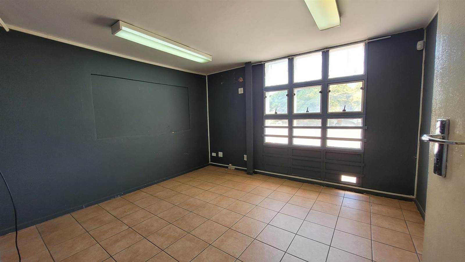 1831  m² Industrial space in Westmead photo number 24