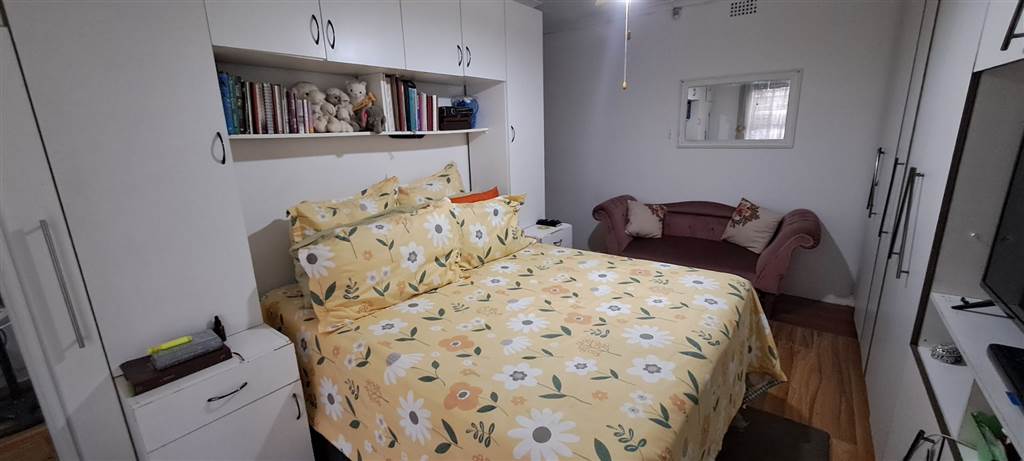3 Bed House in Belhar photo number 6