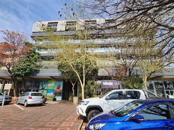 129  m² Commercial space in Lynnwood