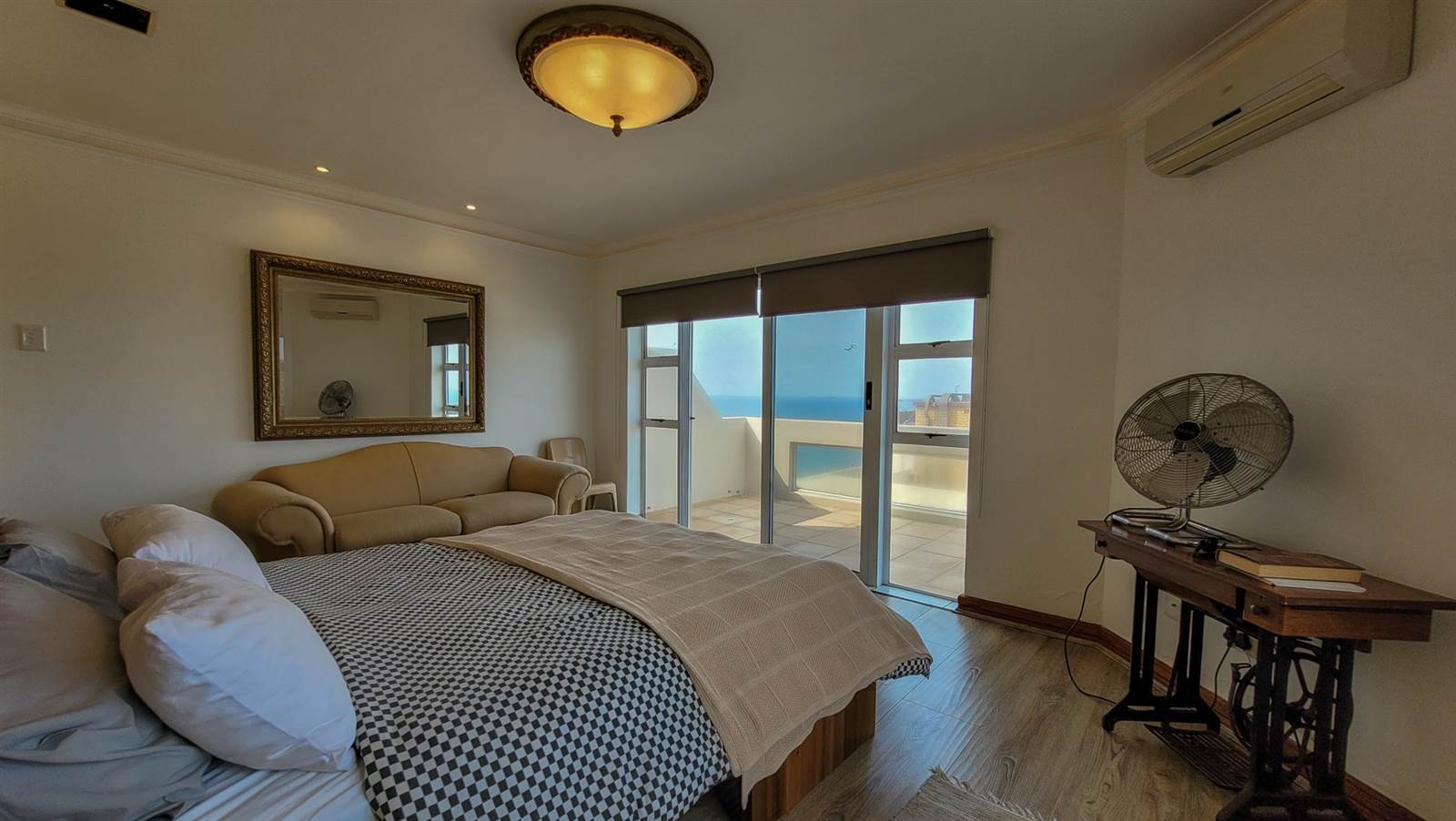 3 Bed Penthouse in Umdloti Beach photo number 28