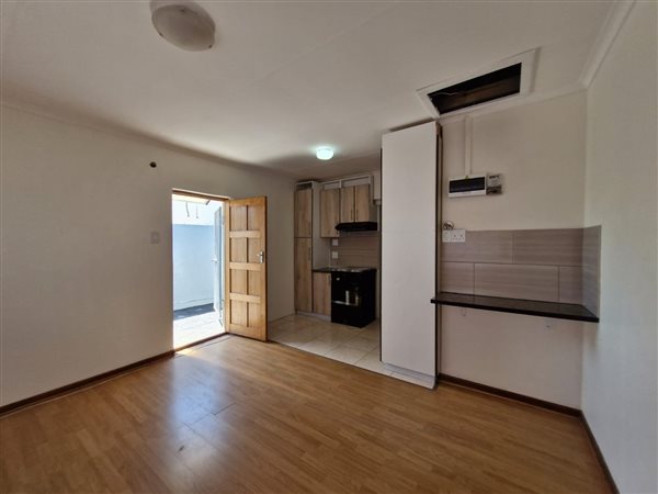 1 Bed Apartment