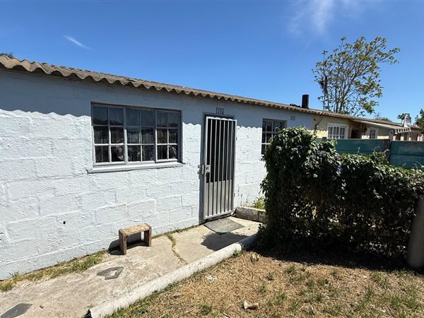 2 Bedroom House 2 Bedroom House