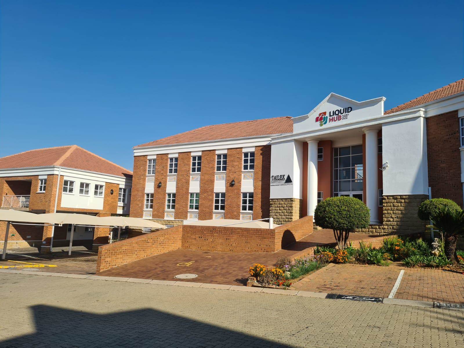 620  m² Commercial space in Randpark Ridge photo number 1