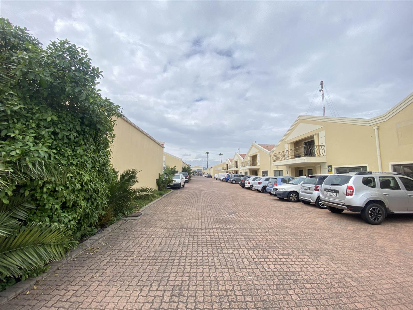 170  m² Commercial space in Milnerton photo number 20