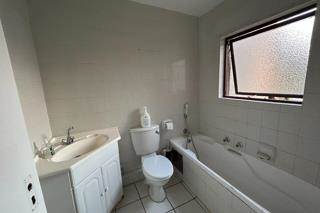 2 Bed Townhouse in Marais Steyn Park photo number 19