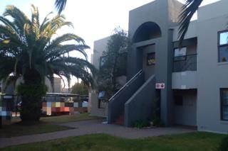 2 Bed Townhouse in Marais Steyn Park photo number 1