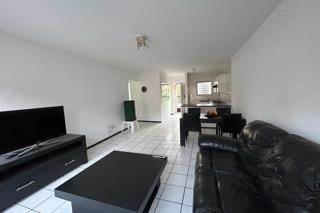 2 Bed Townhouse in Marais Steyn Park photo number 4