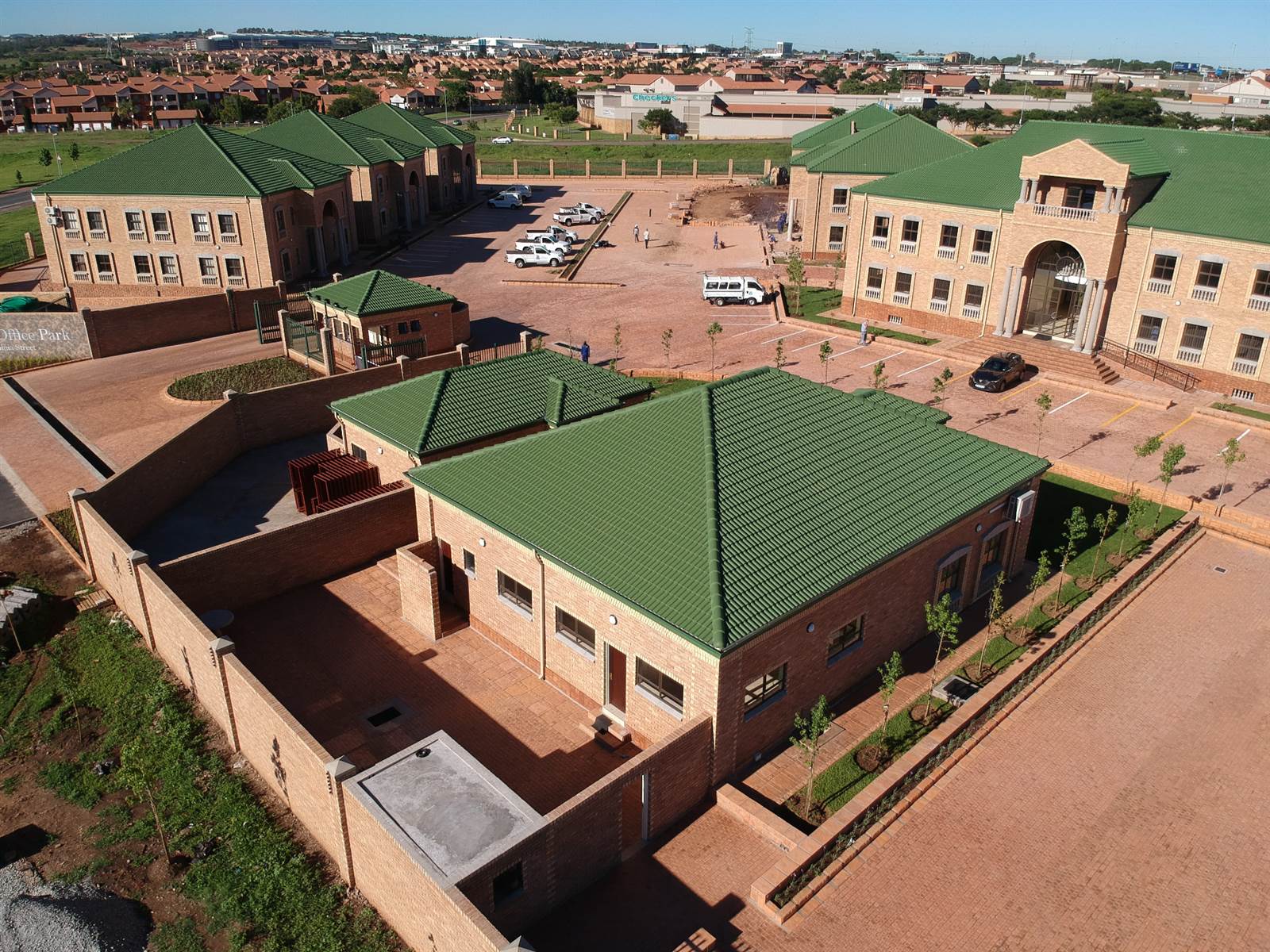 175  m² Office Space in Centurion CBD photo number 7