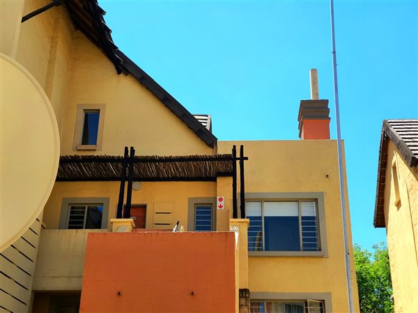 2 Bed Townhouse in Clubview
