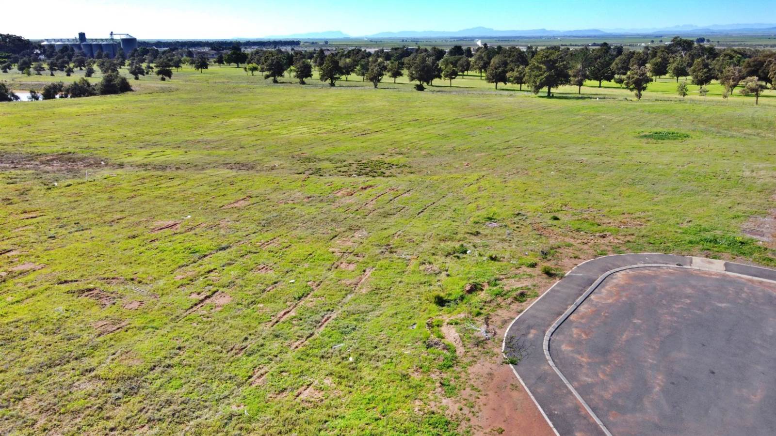 923 m² Land available in Darling photo number 7