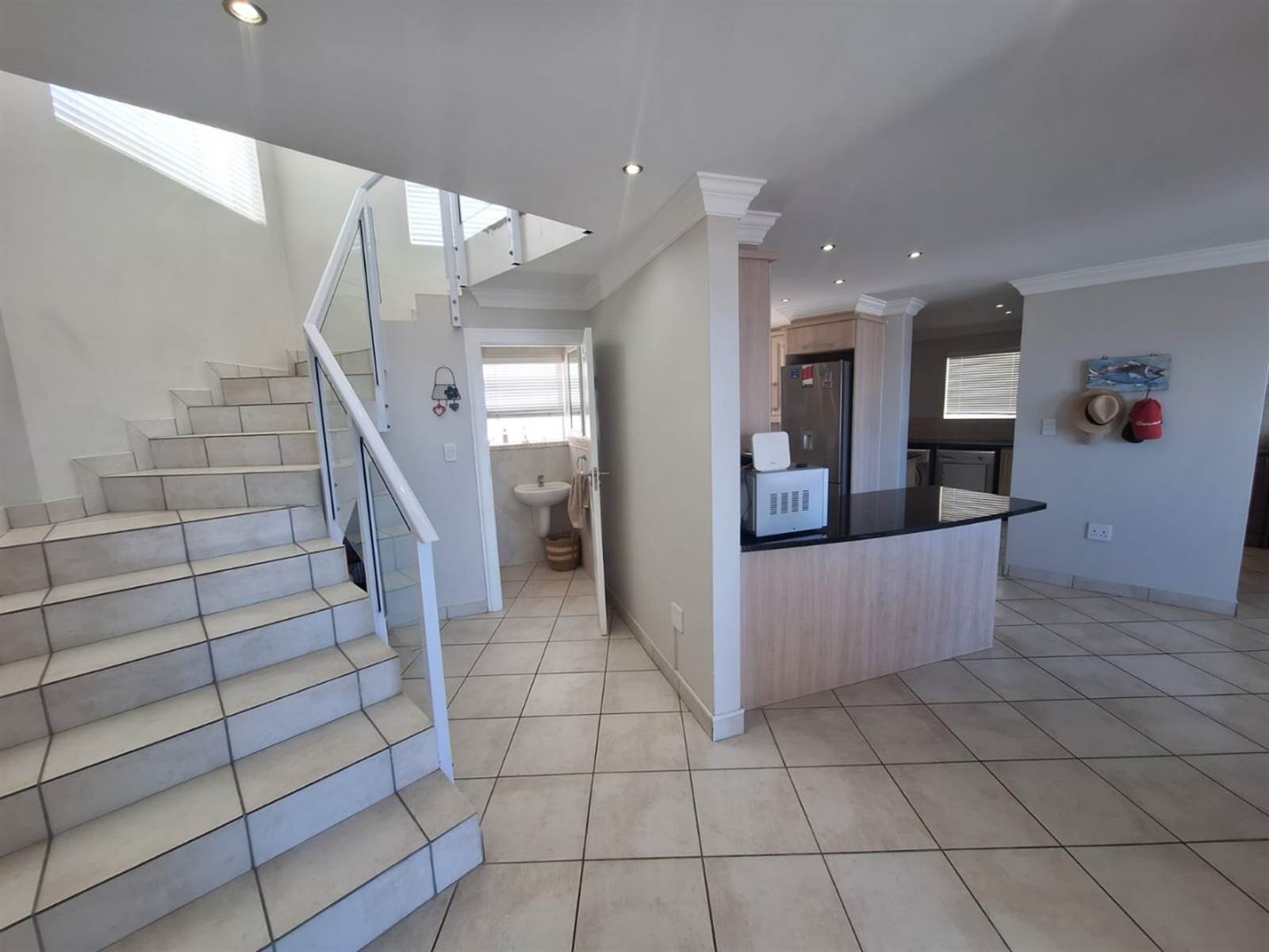 3 Bed Townhouse in Jeffreys Bay photo number 20