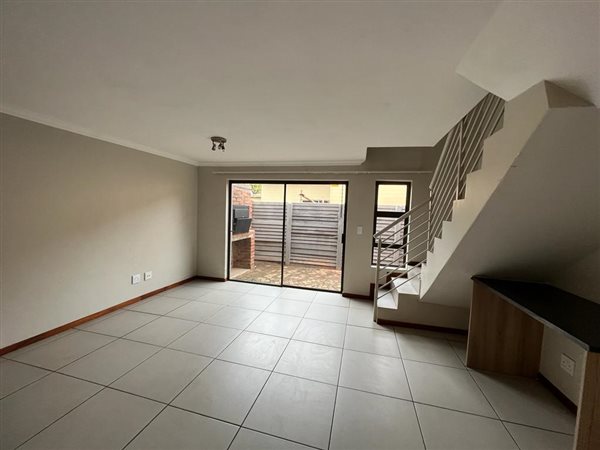 1.5 Bed Duplex in Pretoria North