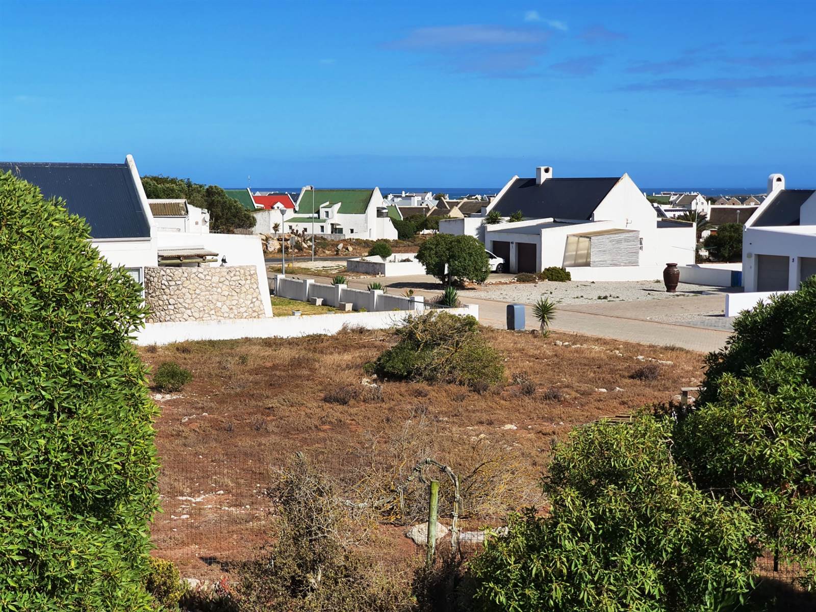 860 m² Land available in Jacobsbaai photo number 2