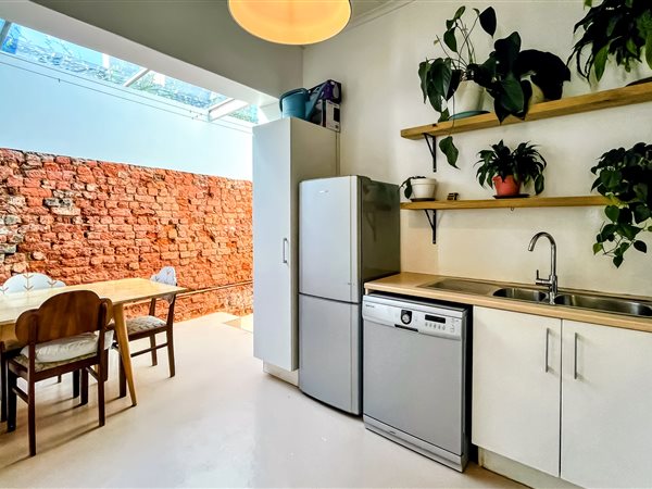 2 Bed Townhouse in Green Point