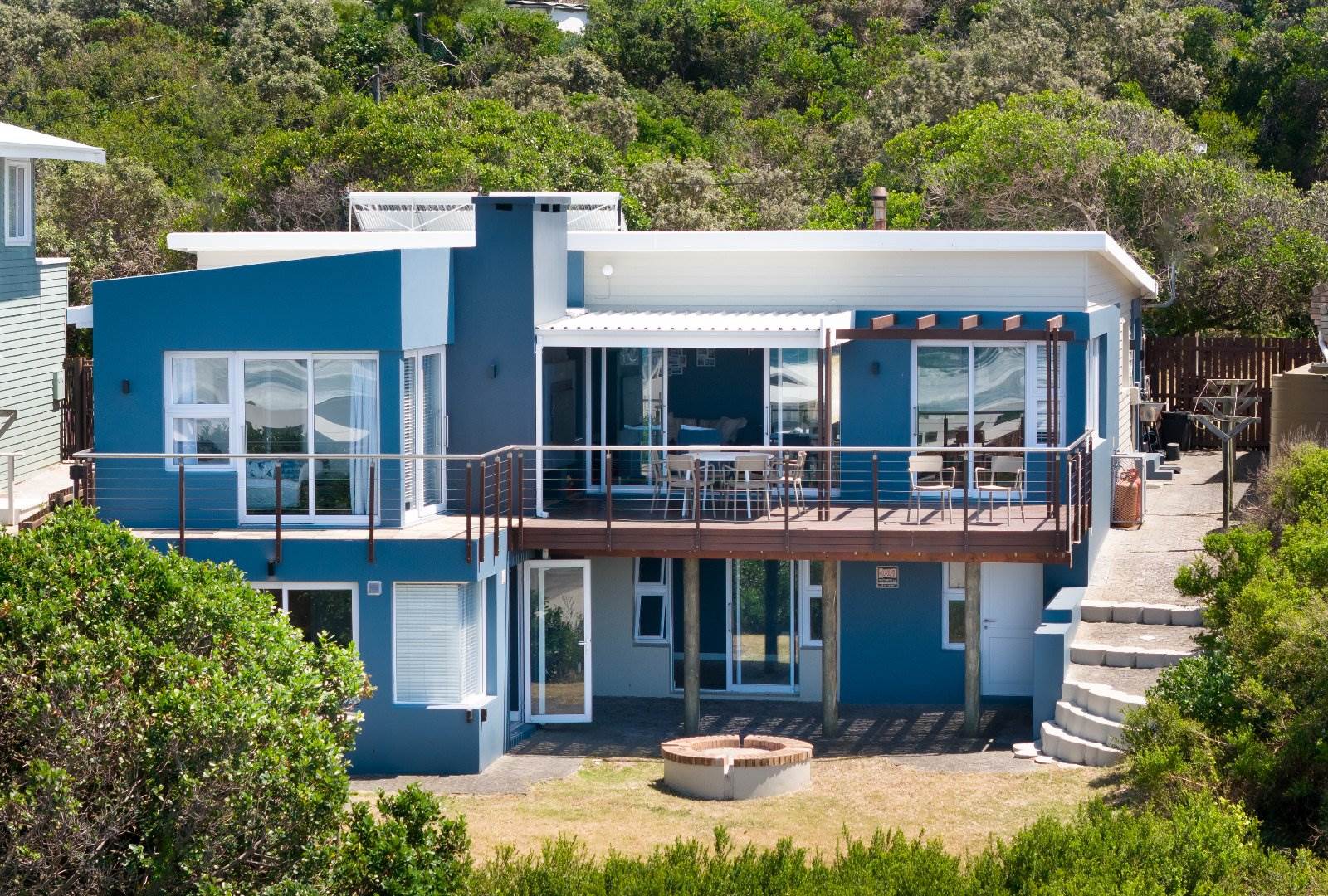 7 Bed House in Buffels Bay photo number 25