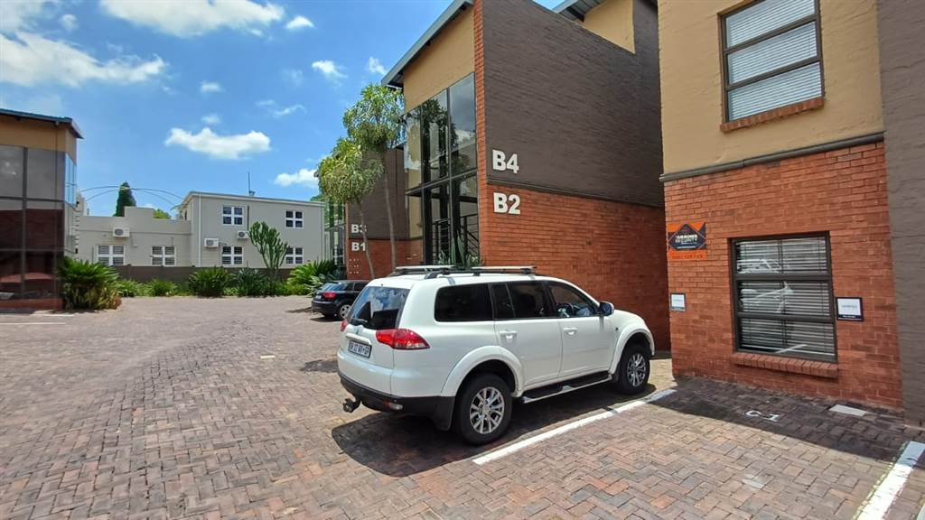 116  m² Commercial space in Randpark Ridge photo number 5