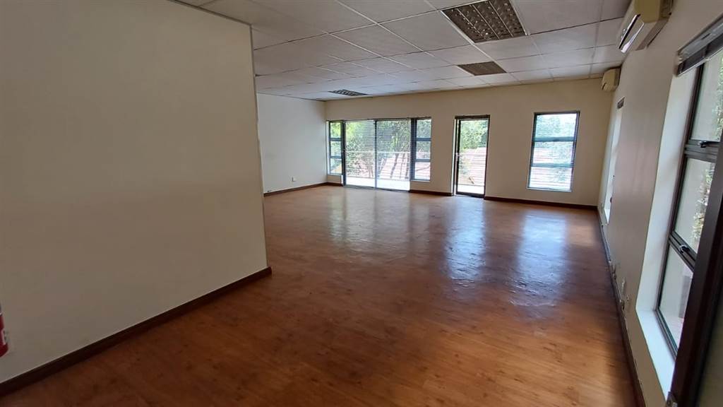 116  m² Commercial space in Randpark Ridge photo number 23