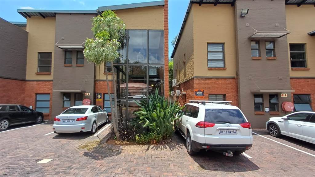 116  m² Commercial space in Randpark Ridge photo number 4