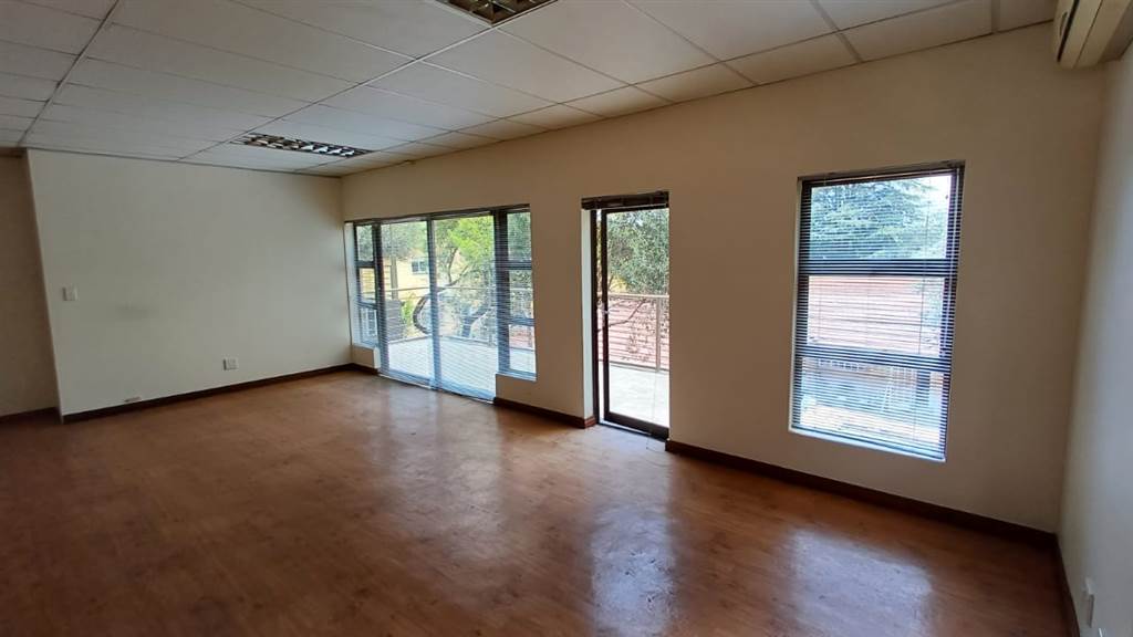 116  m² Commercial space in Randpark Ridge photo number 21