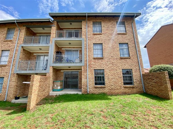 2 Bedroom Apartment 2 Bedroom Apartment