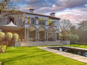 5 Bed House in Sandhurst