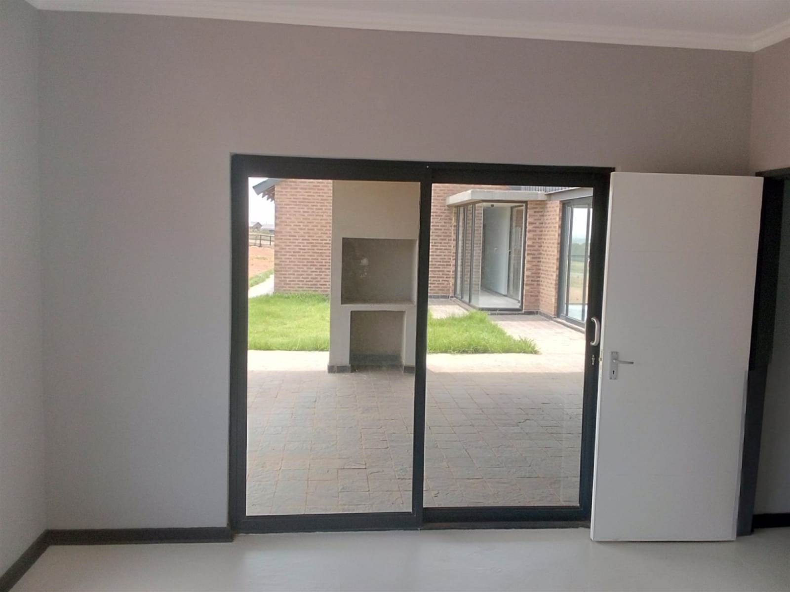 4 Bed House in Middelburg South photo number 26
