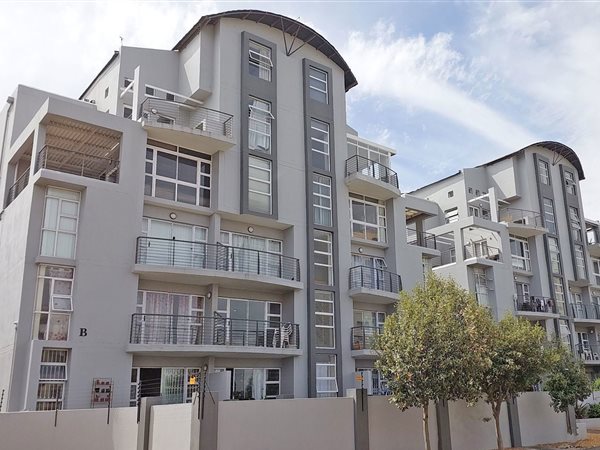 3 Bedroom Apartment 3 Bedroom Apartment