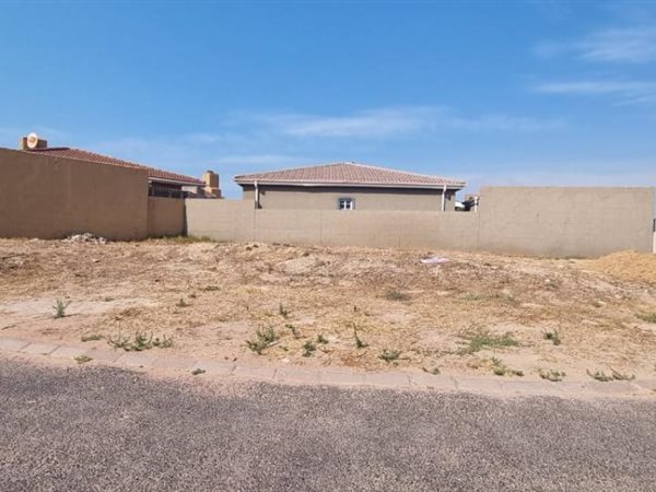 234 m² Land available in Saldanha