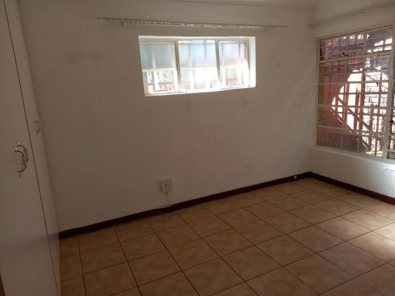 2 Bed Apartment in Parys photo number 8
