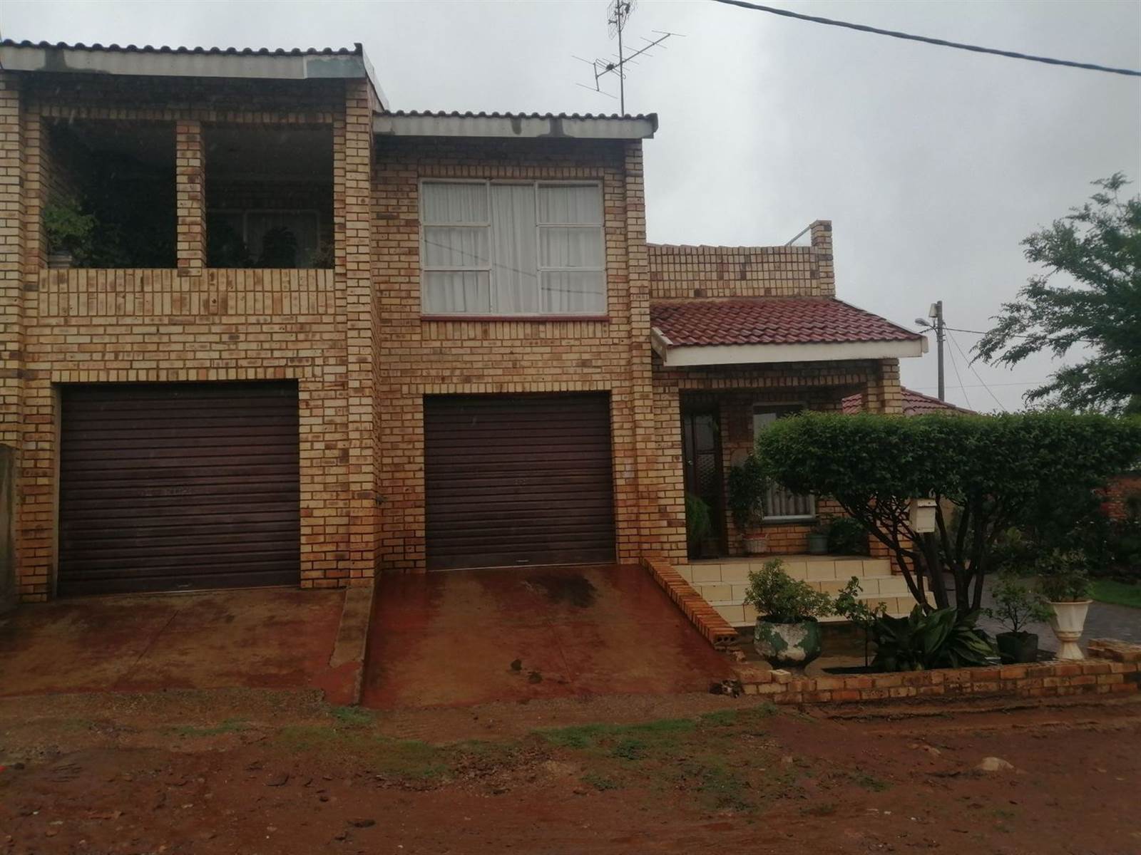 4 Bed House in Ikageng photo number 19