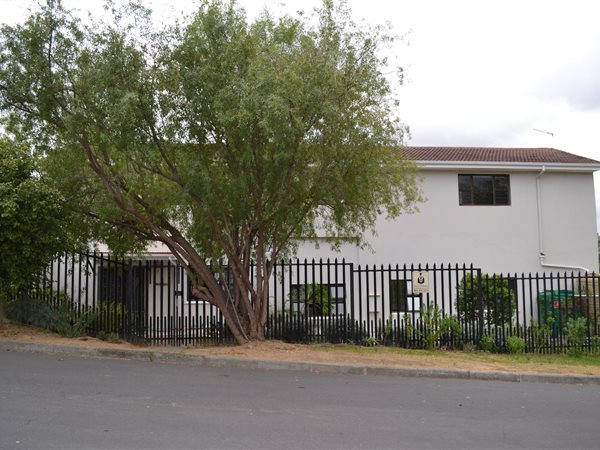 7 Bedroom House 7 Bedroom House