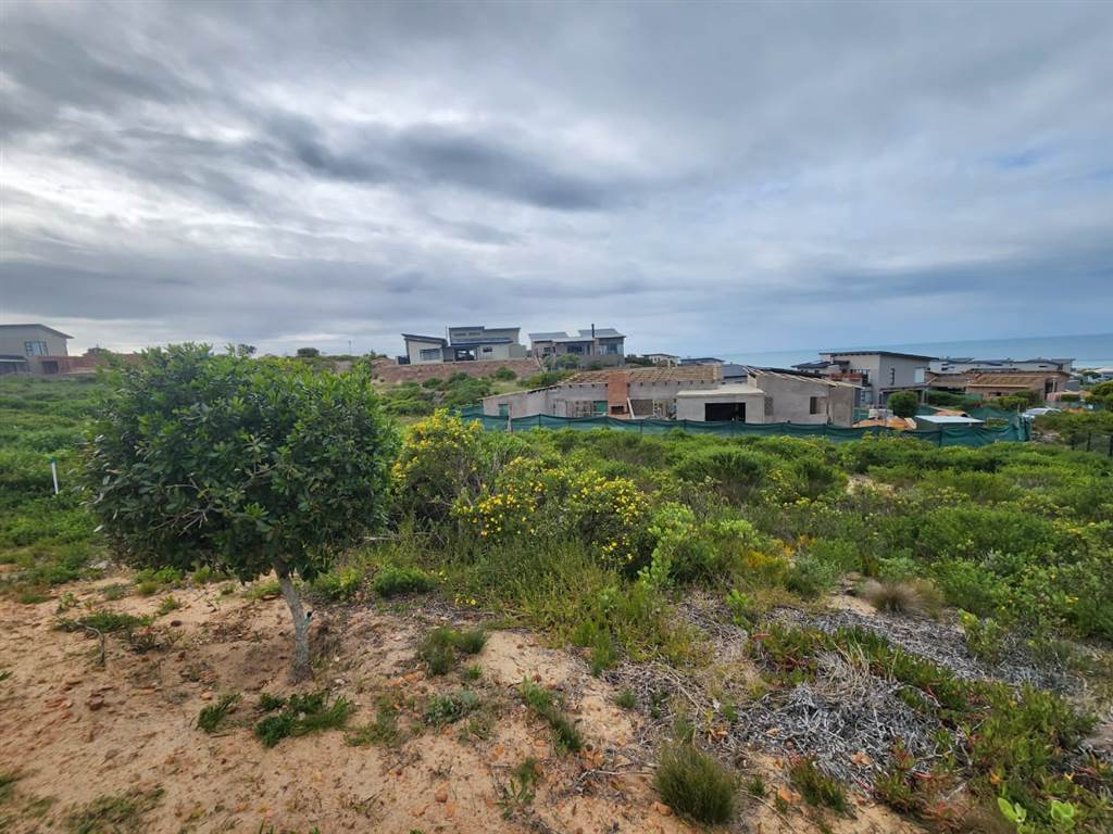 646 m² Land available in Stilbaai photo number 4