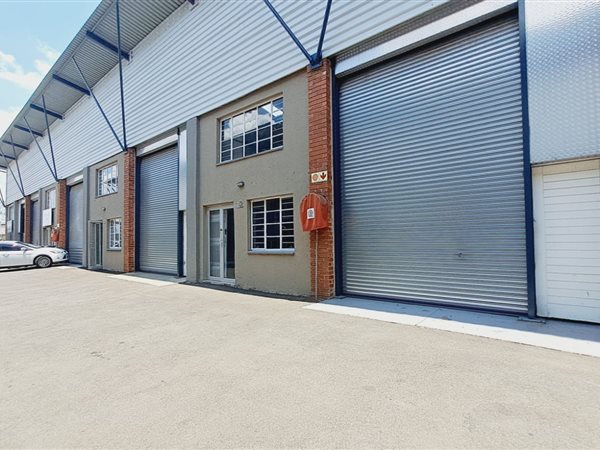 174  m² Industrial space