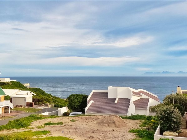 595 m² Land 595 m² Land