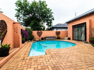 3 Bed House in Orange Grove