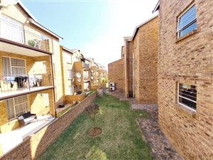 2 Bed Apartment in Honeydew