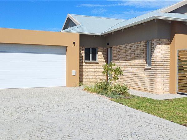 3 Bedroom House 3 Bedroom House