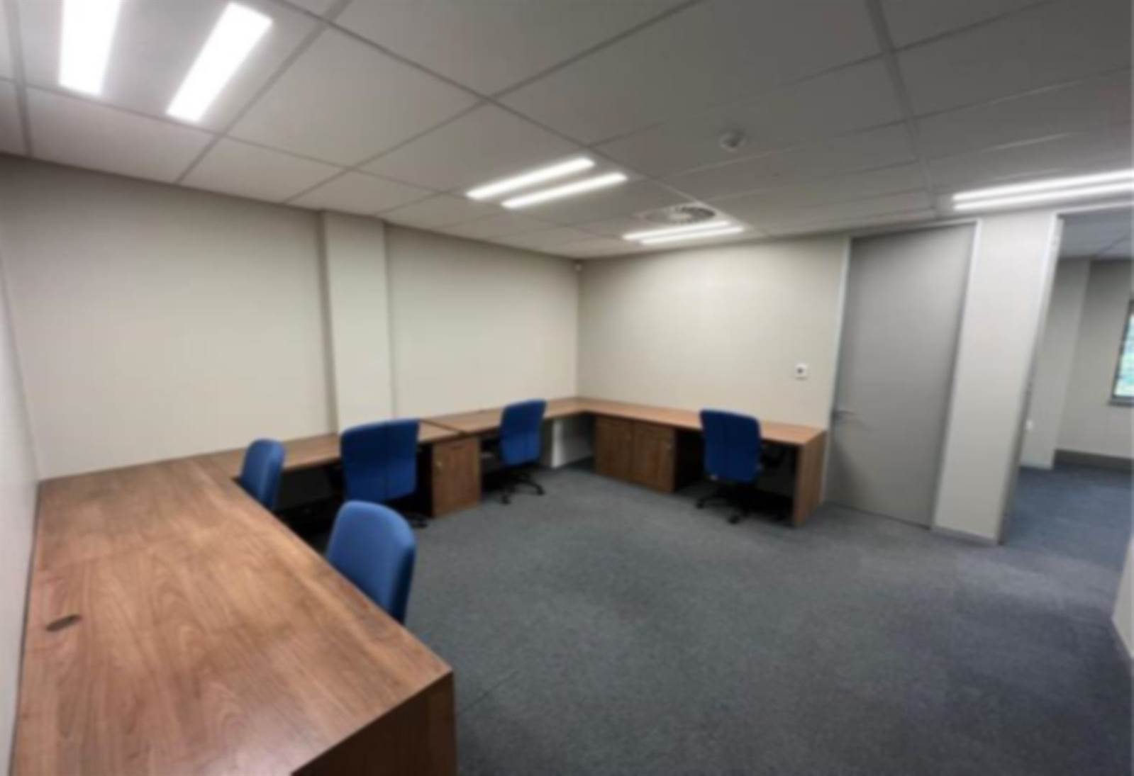 128.54  m² Office Space in Lynnwood photo number 6