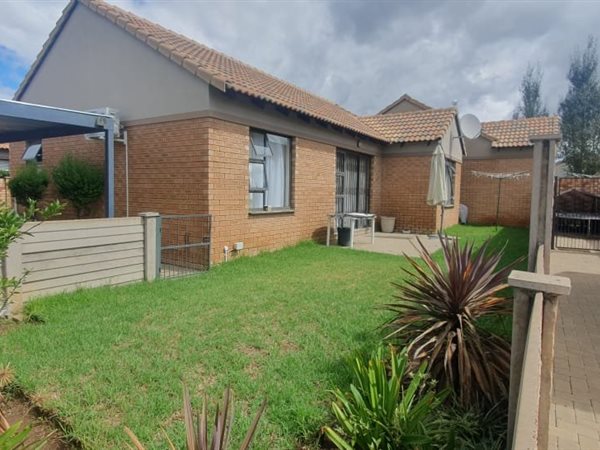 3 Bed Townhouse in Douglas Valley
