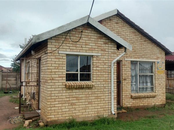 2 Bedroom House 2 Bedroom House