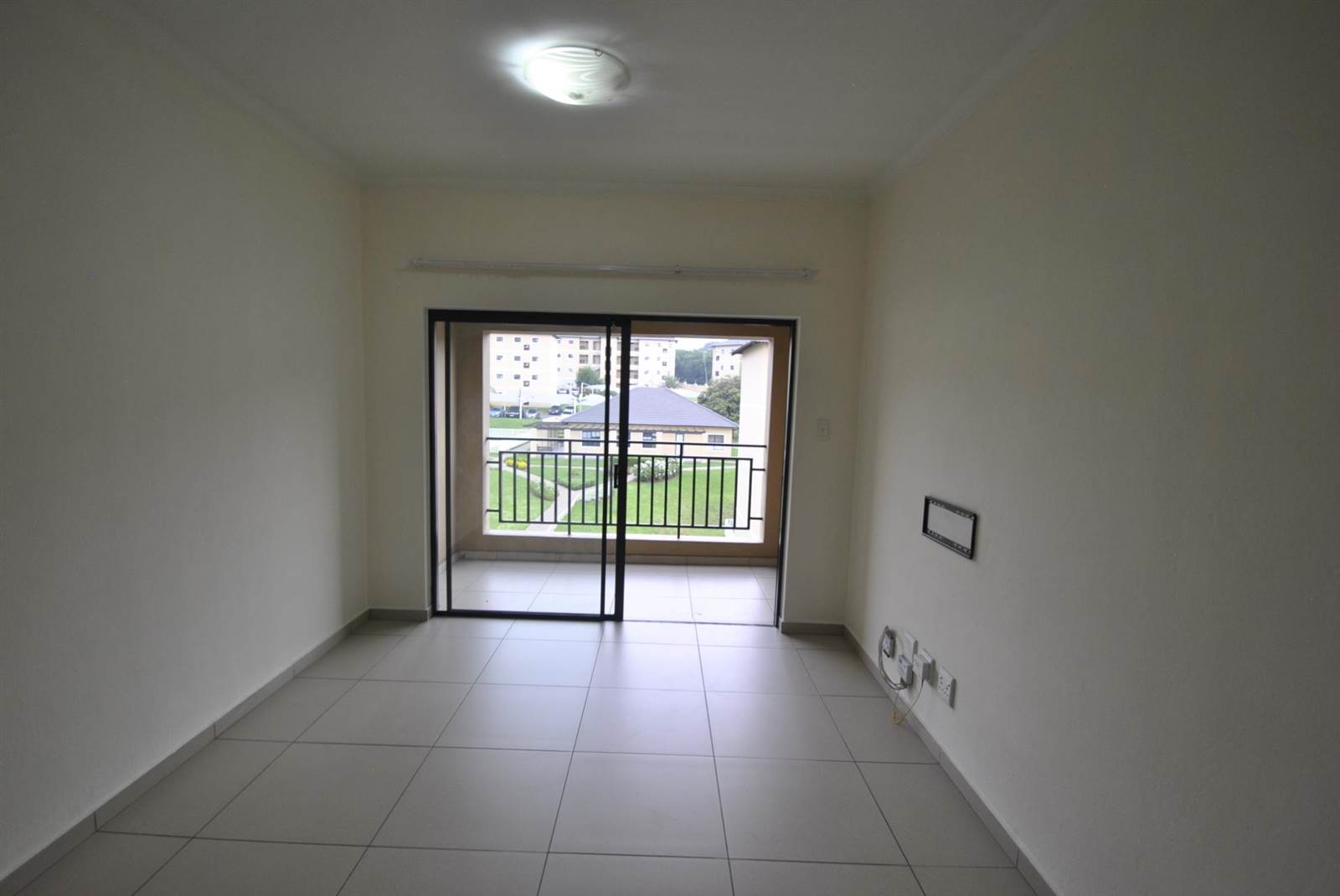 1 Bed Apartment in Boksburg Central photo number 9