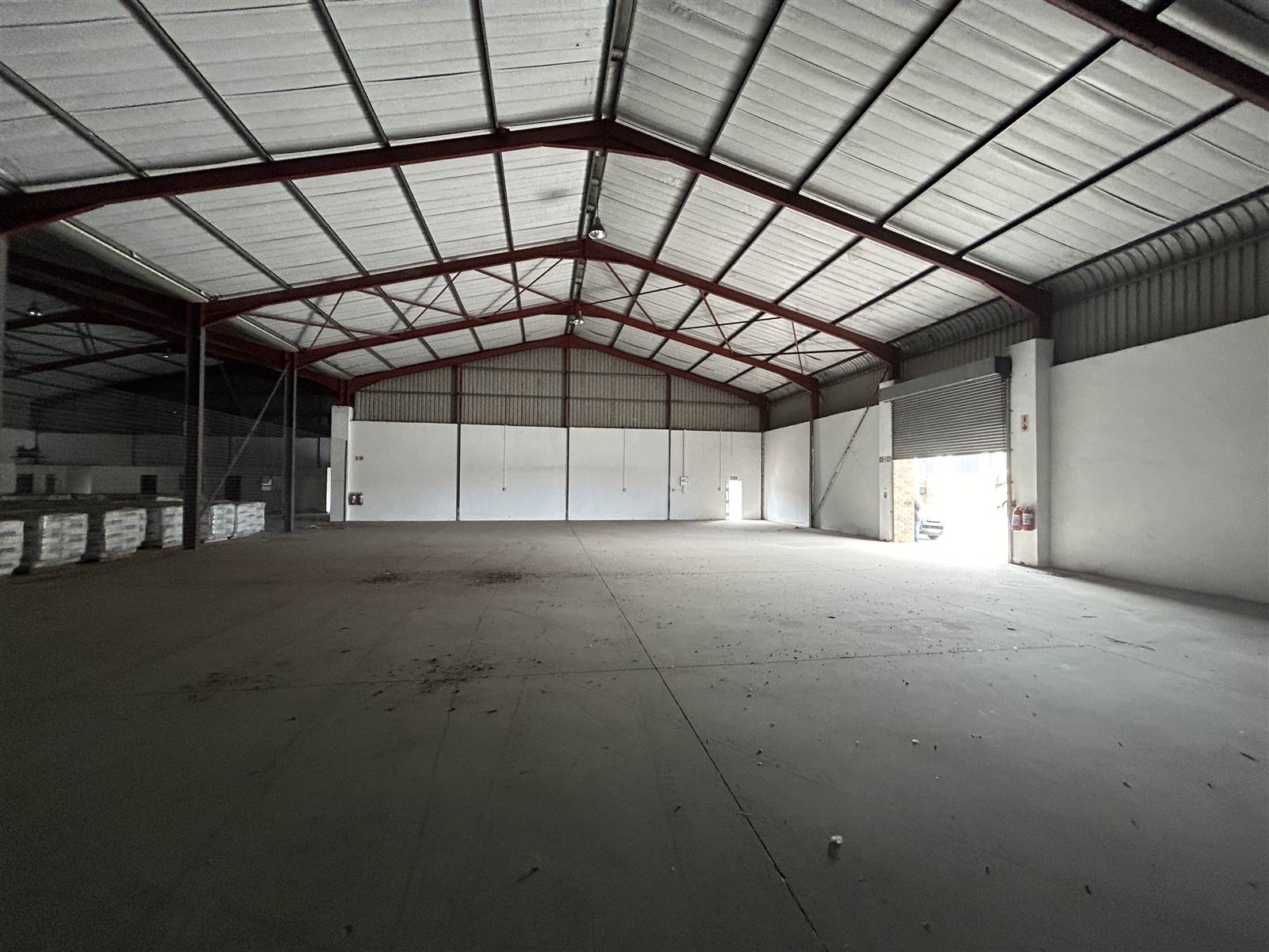 1050  m² Industrial space in Markman Industrial photo number 10