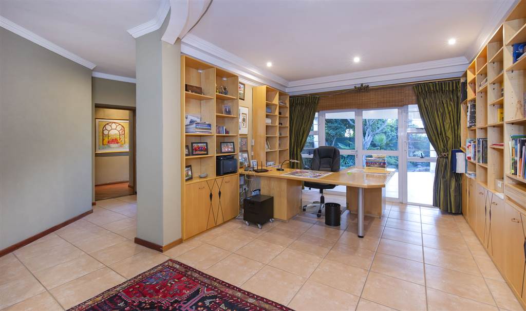 4 Bed House in Linksfield photo number 19