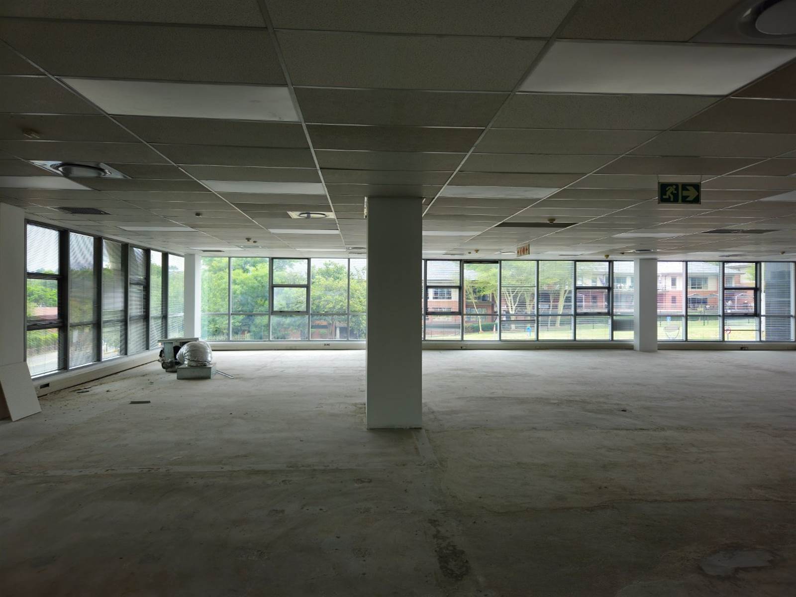 645  m² Commercial space in Fourways photo number 9